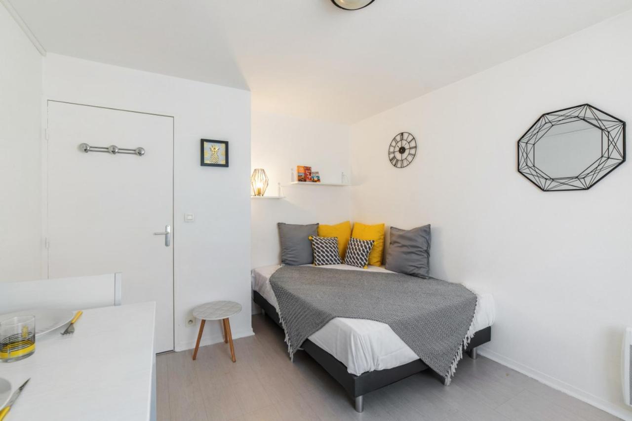 Modern studio in central Lione Esterno foto