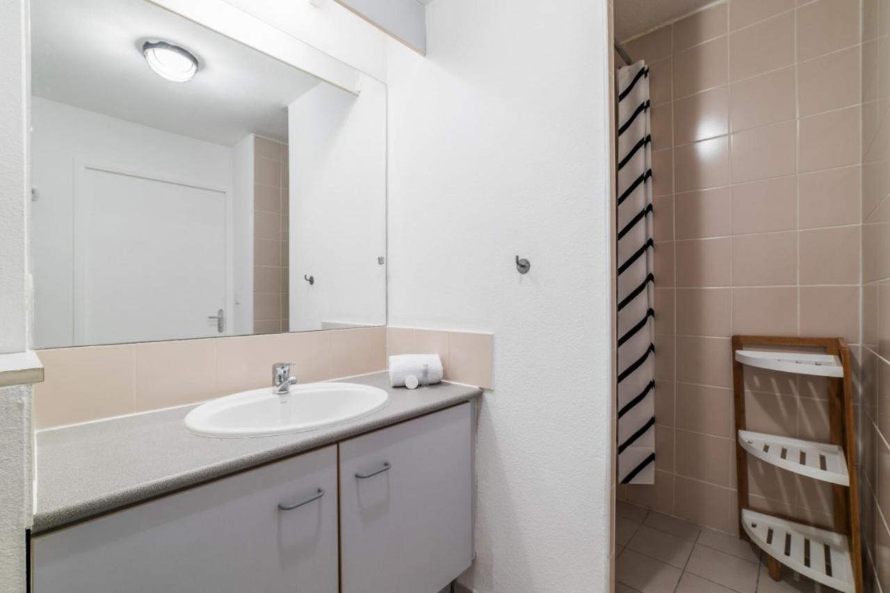 Modern studio in central Lione Esterno foto